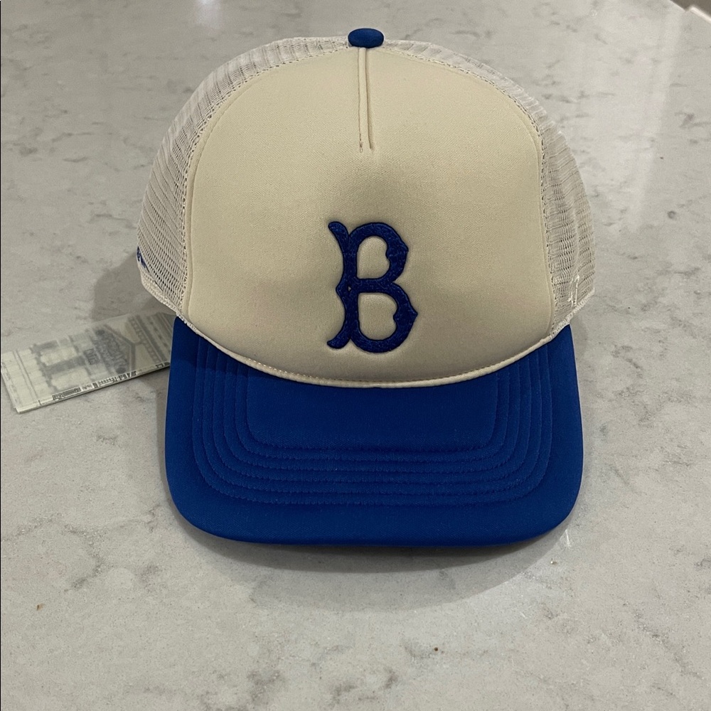 BNWT Kith x 47 Brand Brooklyn Dodgers NY to the world trucker hat never worn
